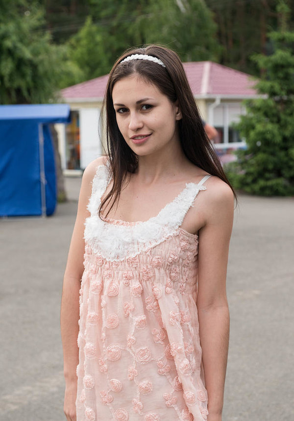Надежда, 22